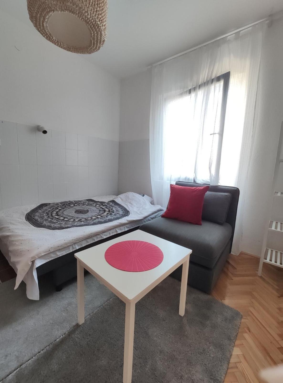 Apartament Park 1 Marko Free Parking Vranje Zewnętrze zdjęcie