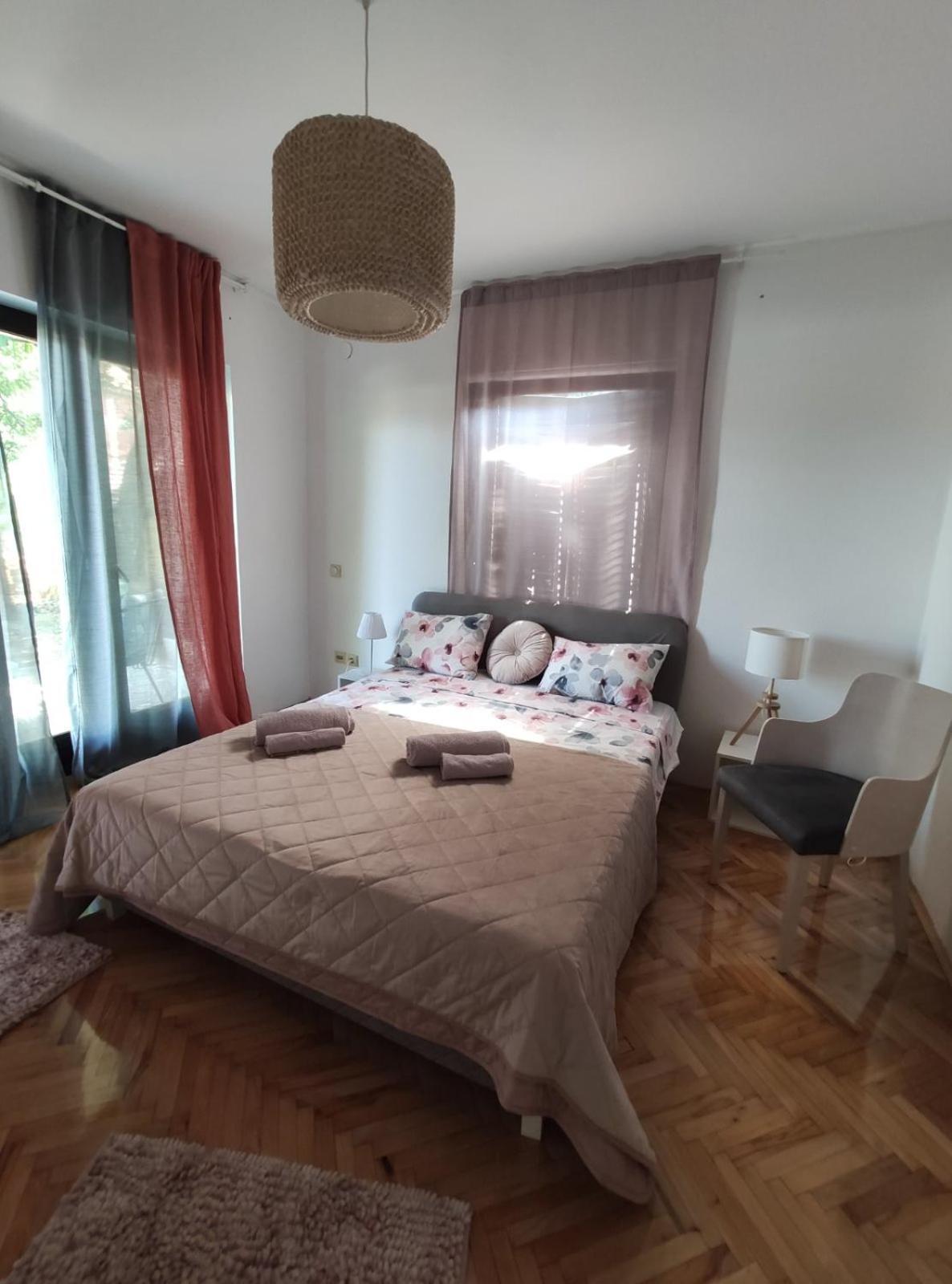 Apartament Park 1 Marko Free Parking Vranje Zewnętrze zdjęcie